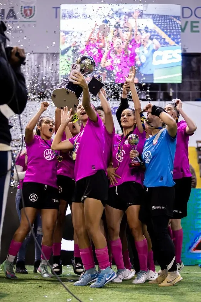 Leonas dominan a Corinthians y ganan el título del Campeonato Mundial de Clubes F7 Femenino