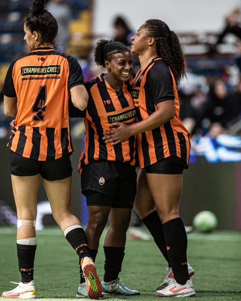 La fase de grupos del Campeonato Mundial de Clubes F7 Femenino destaca a Leonas, Pinheiros y Lazio